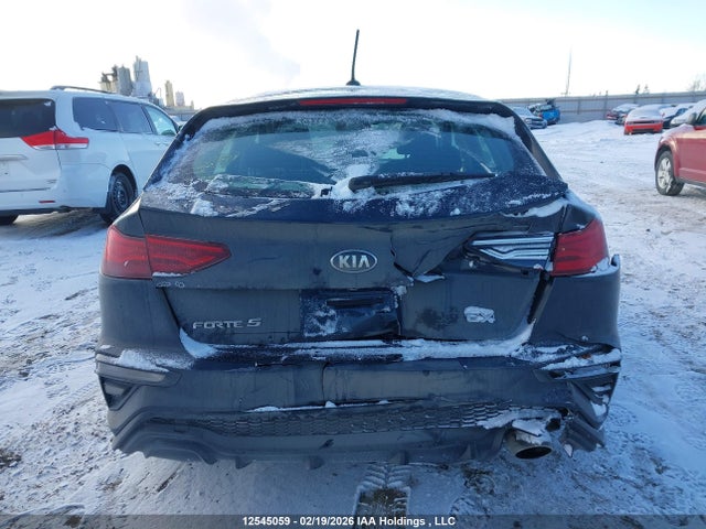 KNAF55AC8M5114318 KIA Forte5 Ex