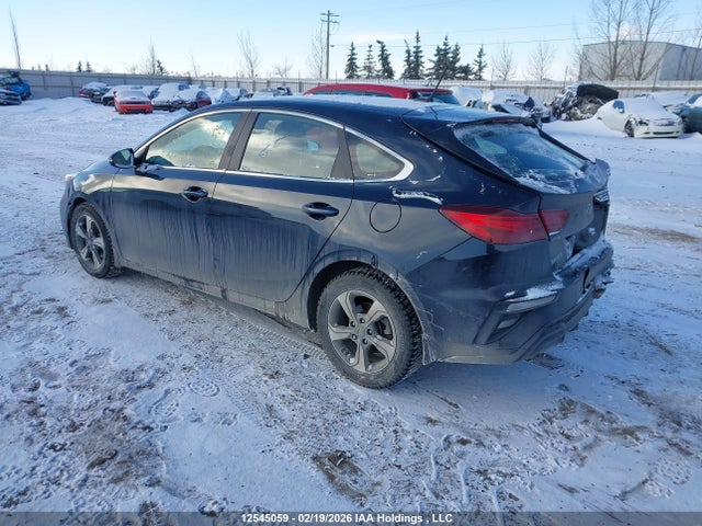 KNAF55AC8M5114318 KIA Forte5 Ex