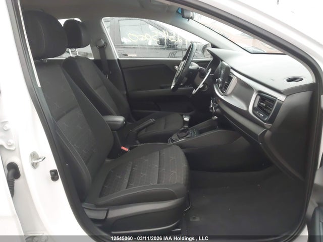 3KPA25AB9KE169942 KIA Rio Lx/lx+
