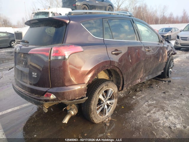 Продажа на аукционе авто 2017 Toyota Rav4, vin: 2T3RFREV5HW664185, номер лота: 12545063