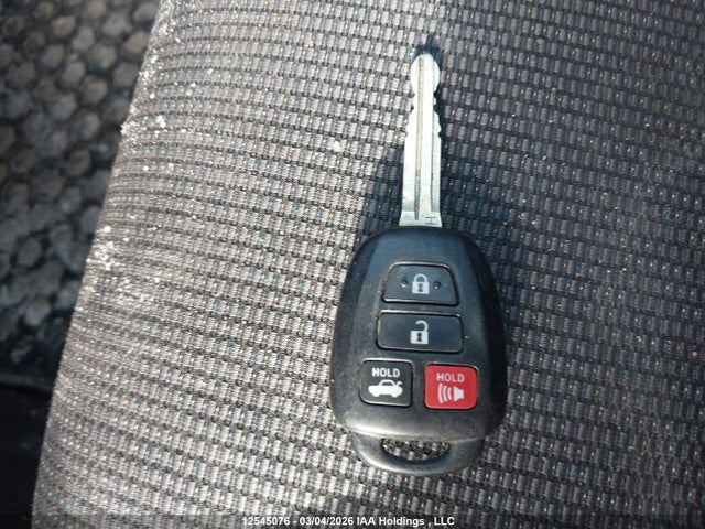 2T1BURHE9HC815333 Toyota Corolla