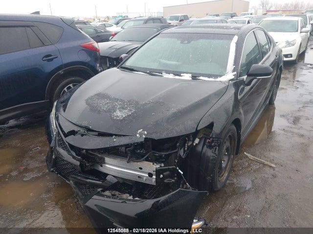 4T1B11HK2JU100527 Toyota Camry