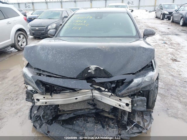 4T1G11AK8MU581002 Toyota CAMRY SE