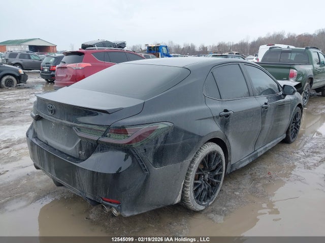4T1G11AK8MU581002 Toyota CAMRY SE