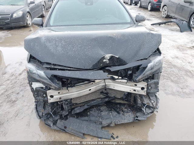 4T1G11AK8MU581002 Toyota CAMRY SE