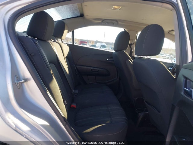1G1JC5SB1G4167681 Chevrolet SONIC LT