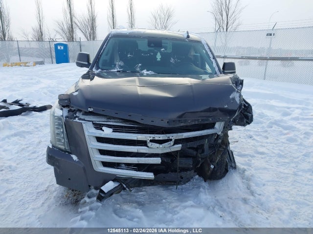 1GYS4MKJ9FR729140 Cadillac Escalade Luxury