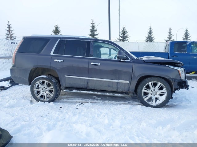 1GYS4MKJ9FR729140 Cadillac Escalade Luxury