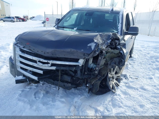 1GYS4MKJ9FR729140 Cadillac Escalade Luxury