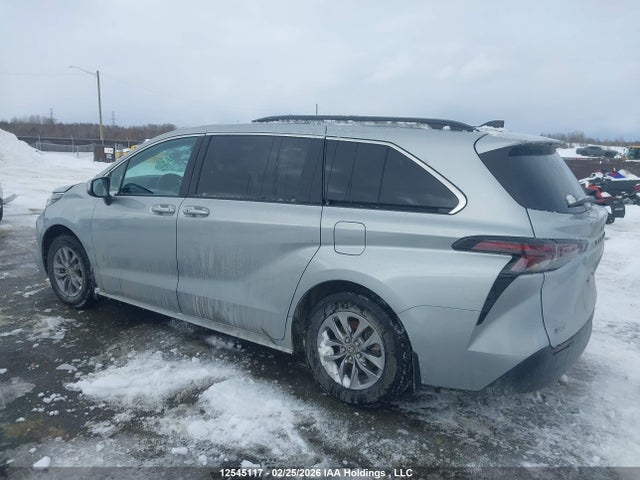 5TDGRKEC6SS247011 Toyota Sienna