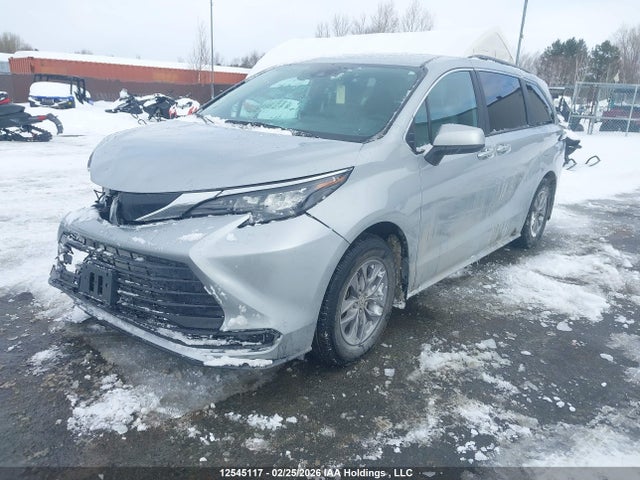 5TDGRKEC6SS247011 Toyota Sienna