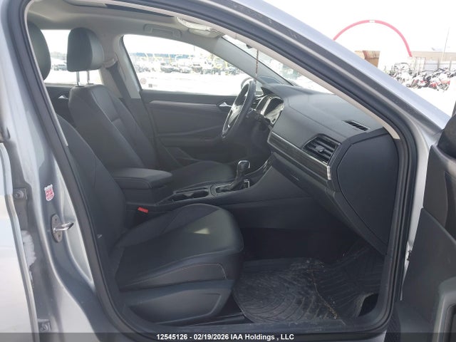 3VWE57BU9MM075084 Volkswagen JETTA SEL