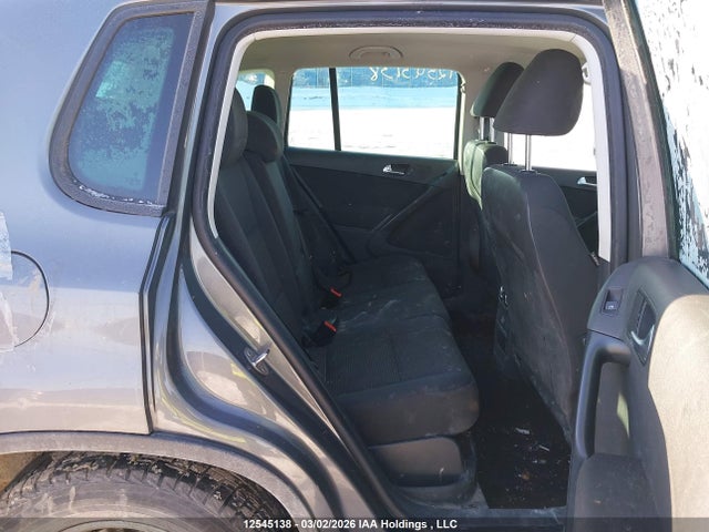 WVGHV7AX0GW576893 Volkswagen Tiguan