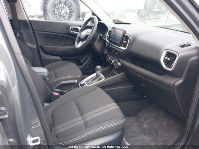 KMHRC8A36RU327011 Hyundai Venue Sel/limited