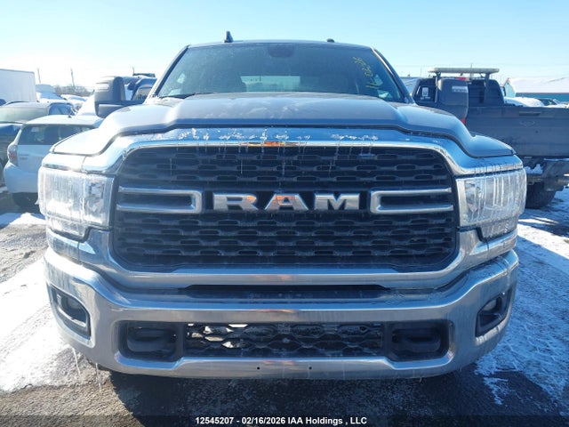 3C63R3DJ1RG414217 RAM 3500 Big Horn