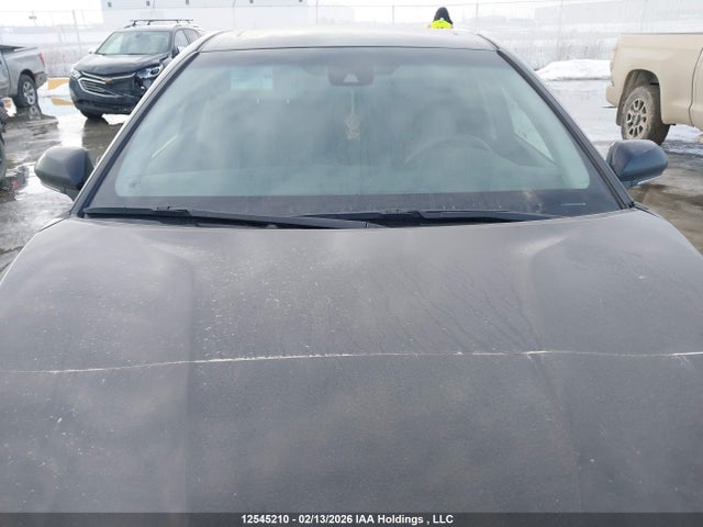 4T1B11HK0JU129962 Toyota CAMRY SE