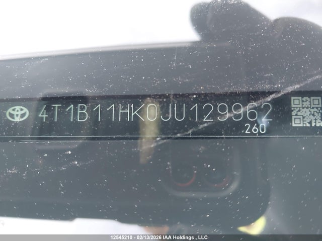 4T1B11HK0JU129962 Toyota CAMRY SE
