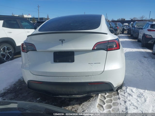 7SAYGDEE5NF564958 Tesla Model Y Long Range