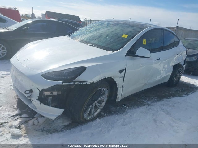 7SAYGDEE5NF564958 Tesla Model Y Long Range