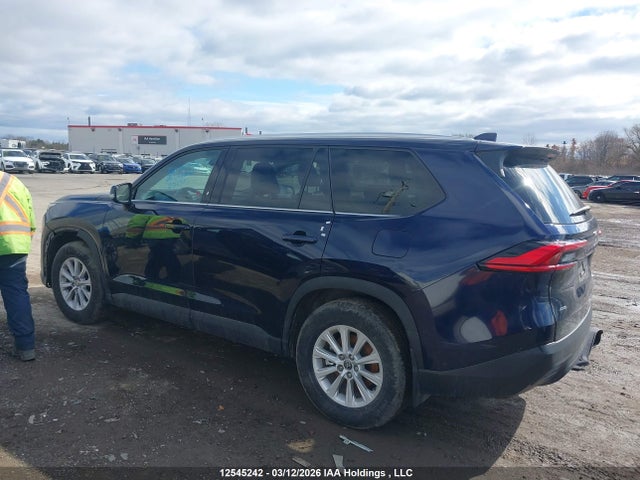 2024 Toyota Grand Highlander Xle მანქანა იყიდება აუქციონზე, vin: 5TDAAAB57RS058987, აუქციონის ნომერი: 12545242