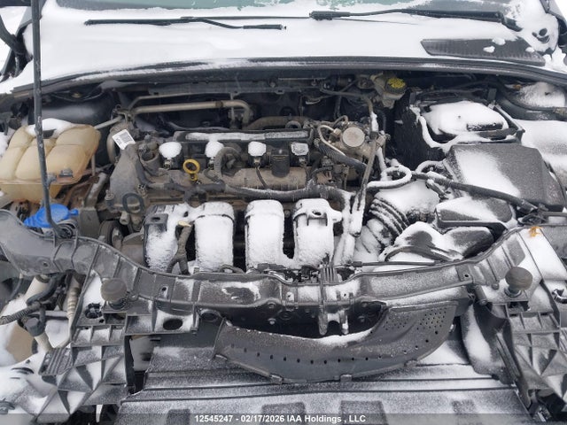 1FADP3K27GL380854 Ford FOCUS SE