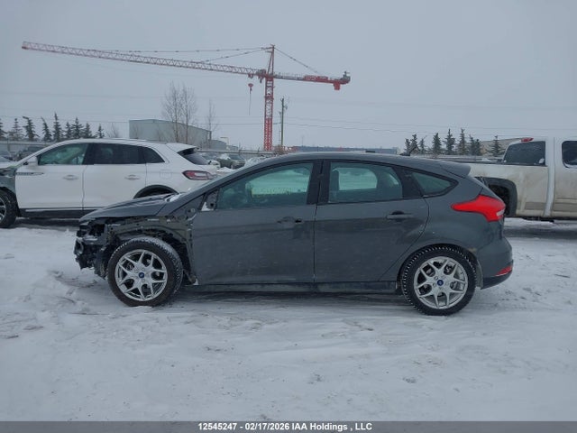 1FADP3K27GL380854 Ford FOCUS SE