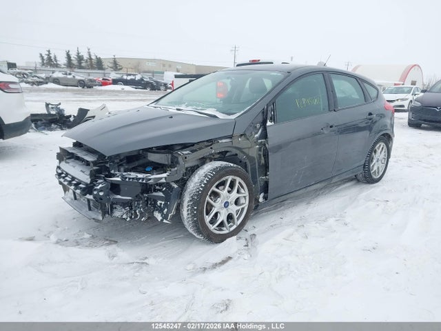 1FADP3K27GL380854 Ford FOCUS SE