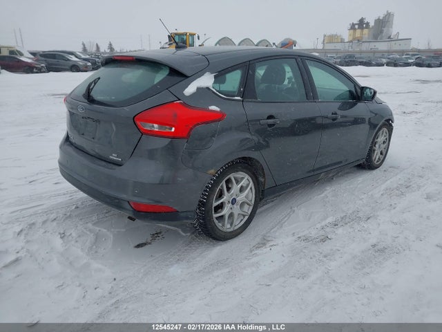 1FADP3K27GL380854 Ford FOCUS SE