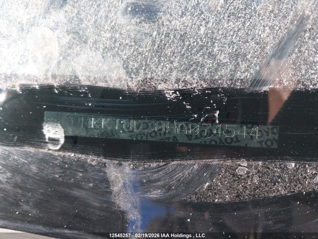 VNKKTUD30HA074544 Toyota YARIS LE