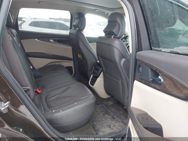 2LMPJ8L98KBL10578 Lincoln Nautilus Reserve