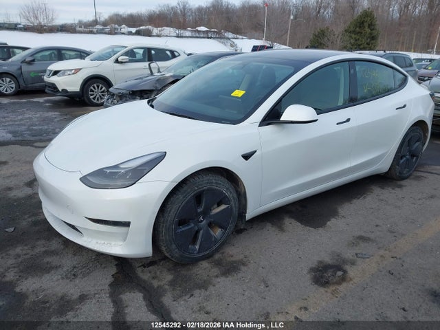 5YJ3E1EA8NF337028 Tesla MODEL 3