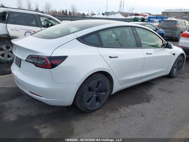 5YJ3E1EA8NF337028 Tesla MODEL 3