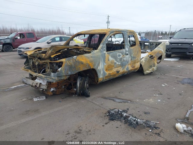 5TFUX4EN7FX031965 Toyota Tacoma Access Cab