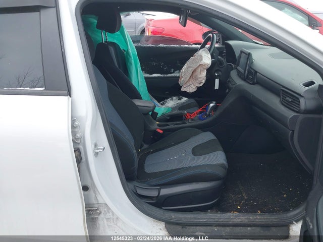 KMHTG6AF5KU001666 Hyundai Veloster