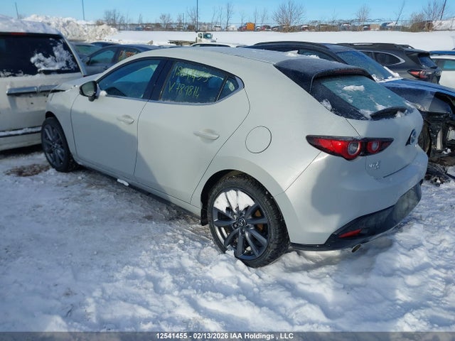 JM1BPBMM4S1789814 Mazda Mazda3 Gt