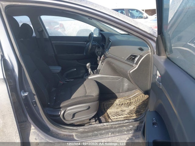 KMHD84LF9JU636939 Hyundai ELANTRA GL