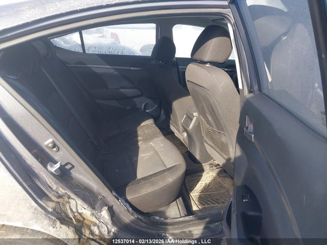 KMHD84LF9JU636939 Hyundai ELANTRA GL