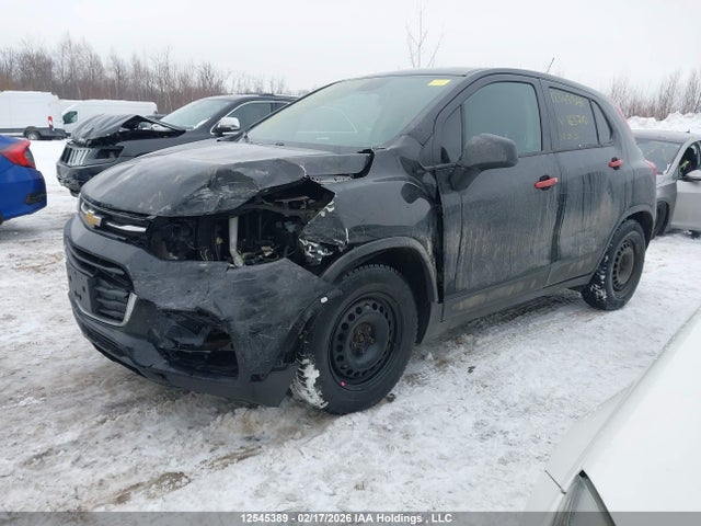 3GNCJKSBXJL163710 Chevrolet TRAX LS