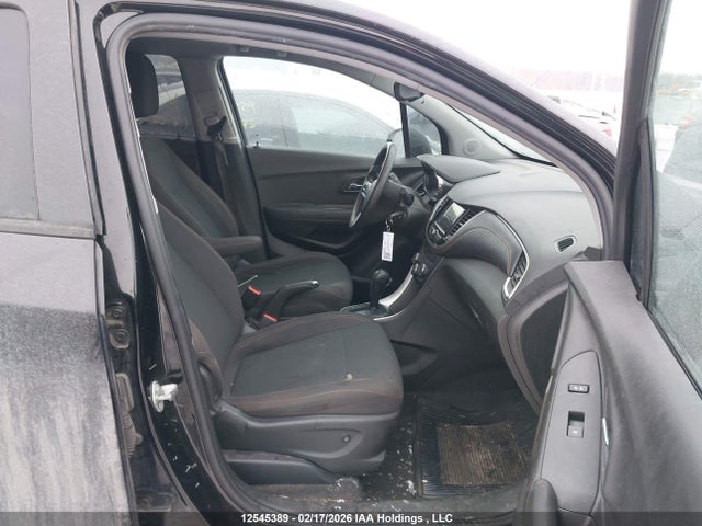 3GNCJKSBXJL163710 Chevrolet TRAX LS