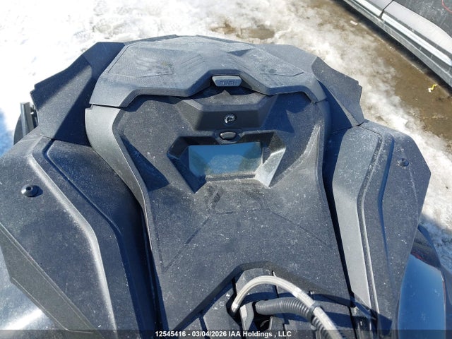 2BPSGDPA6PV000084 Skidoo Tundra