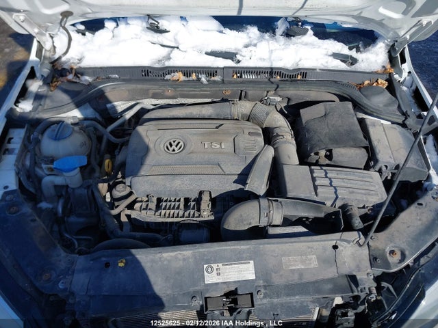 3VWL17AJ5HM337036 Volkswagen Jetta 1.8 Tsi Highline