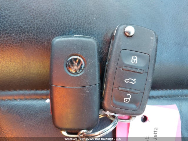 3VWL17AJ5HM337036 Volkswagen Jetta 1.8 Tsi Highline