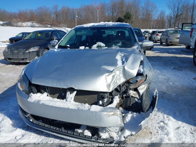 1VWAS7A37FC115411 Volkswagen Passat 1.8 Tsi Trendline