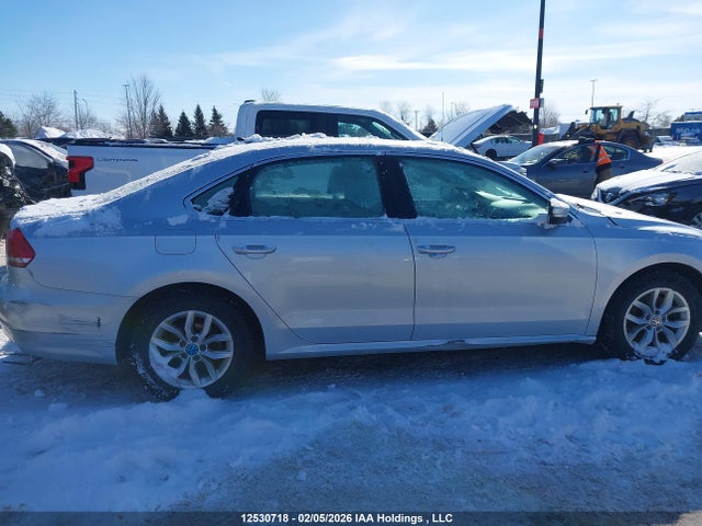 1VWAS7A37FC115411 Volkswagen Passat 1.8 Tsi Trendline