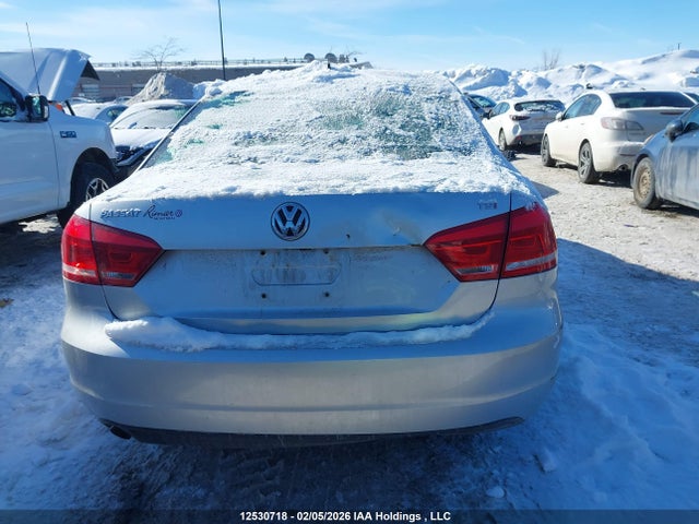 1VWAS7A37FC115411 Volkswagen Passat 1.8 Tsi Trendline