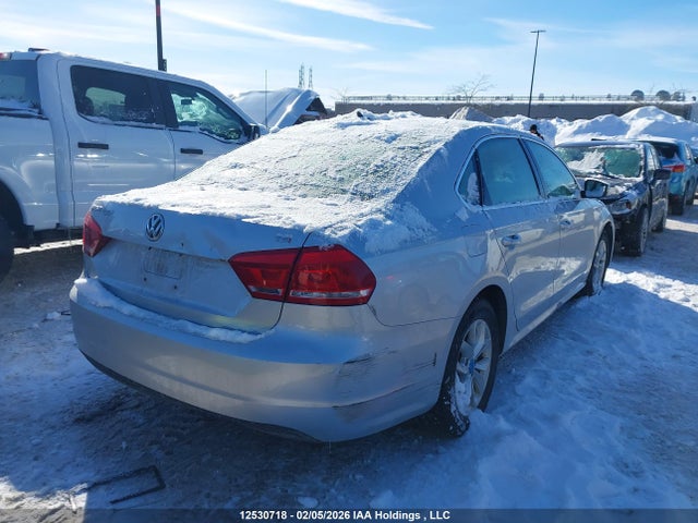 1VWAS7A37FC115411 Volkswagen Passat 1.8 Tsi Trendline