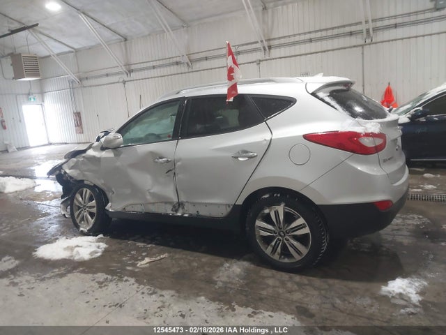 KM8JUCAG0FU981157 Hyundai Tucson Limited/se