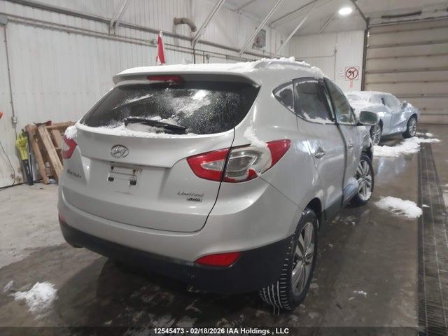 KM8JUCAG0FU981157 Hyundai Tucson Limited/se