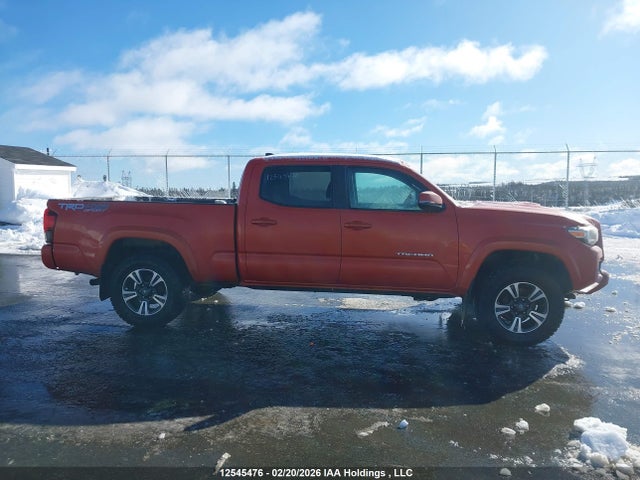 5TFDZ5BN8JX033317 Toyota Tacoma Dbl Cab/sr5/trd Sport/or