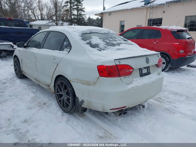3VWWL7AJ1EM425729 Volkswagen JETTA TDI